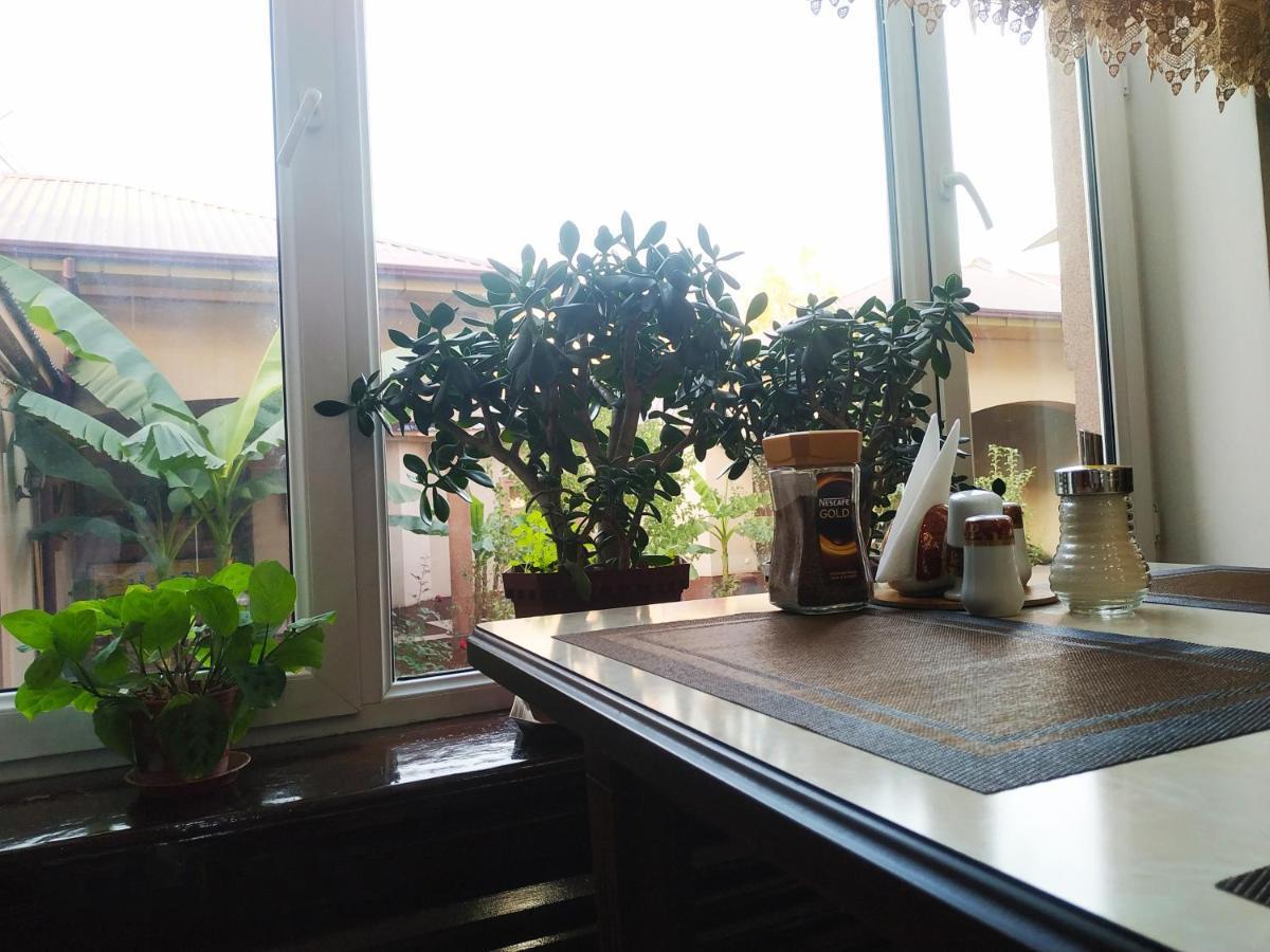 Happy House Hotel Salor Bagian luar foto
